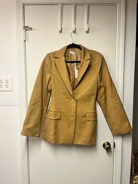 Women's Tan Blazer